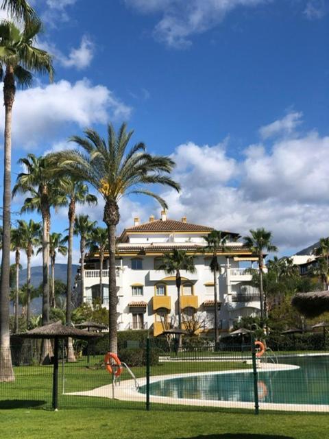 La Dama De Noche - Puerto Banus Appartement